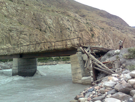 Brückenbau in kyrgyzstan in Talas-Alay